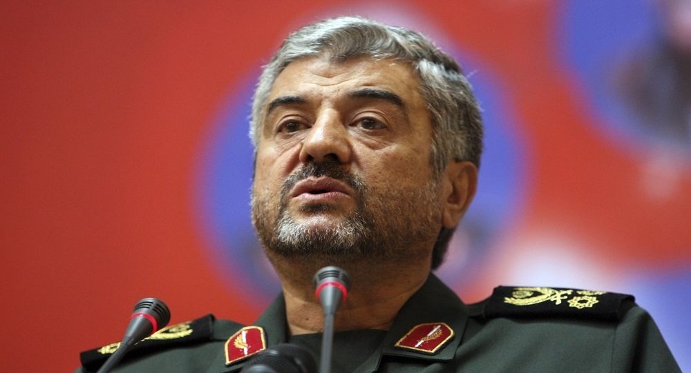 خطوة وتصريحات قوية من قبل قائد الحرس الثوري الإيراني قد تثير غضب الإمارات