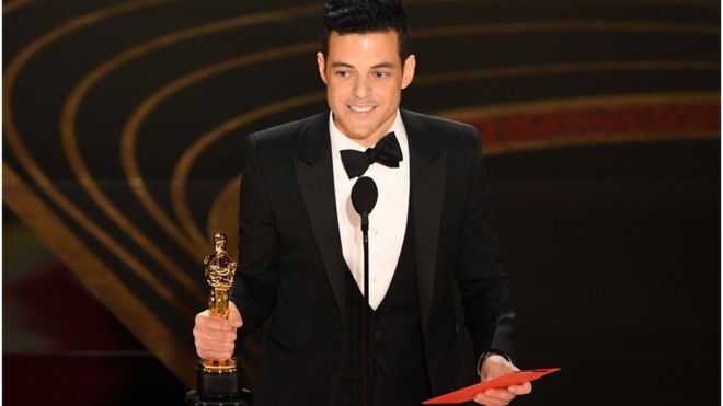 رامي مالك يفوز بجائزة الأوسكار لأفضل ممثل