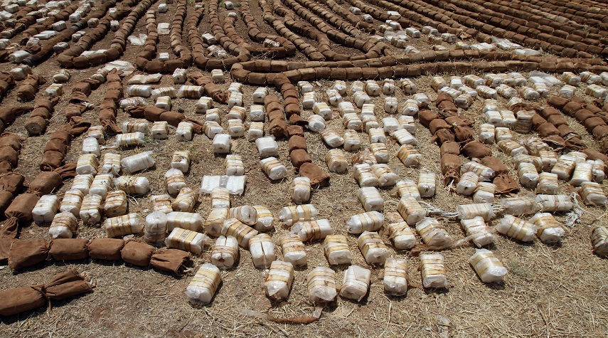 ريف درعا.. العثور على 4 أطنان من الـ “سي فور” بحوض اليرموك