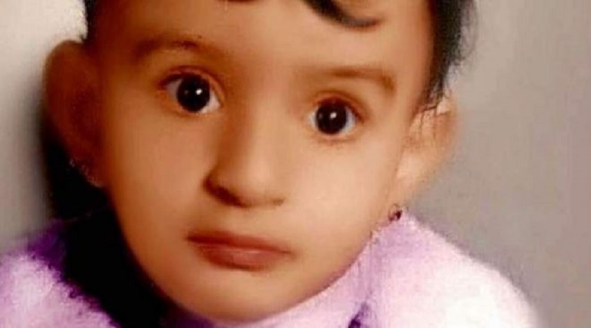 خمنوا من هي هذه الطفلة التي أصبحت ممثلة سورية شهيرة