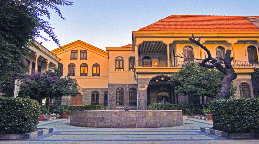 مكتب عنبر.. قصر دمشقي شاهد على التاريخ