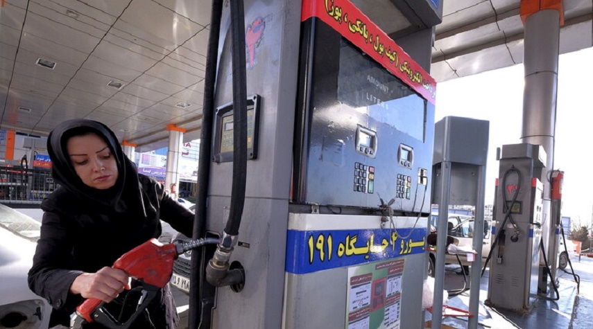 إيران.. رفع أسعار البنزين بنسبة 300%
