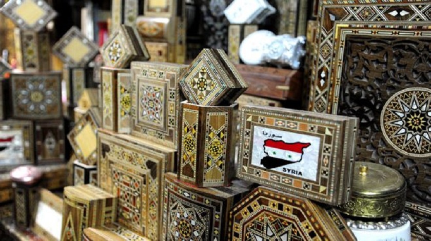 الموزاييك الدمشقي… حرفة عريقة تحمل تاريخ سورية
