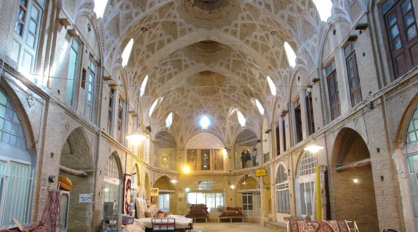 سوق زنجان القديم شاهد تراثي قيم على حضارة إيران