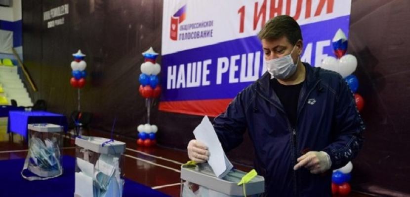 الروس يصوتون على حزمة من التعديلات على دستور البلاد