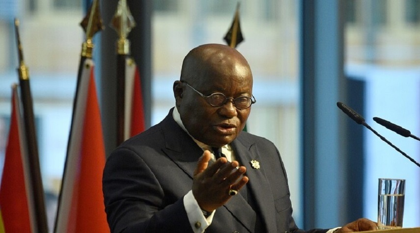رئيس غانا يدخل العزل الصحي الذاتي 