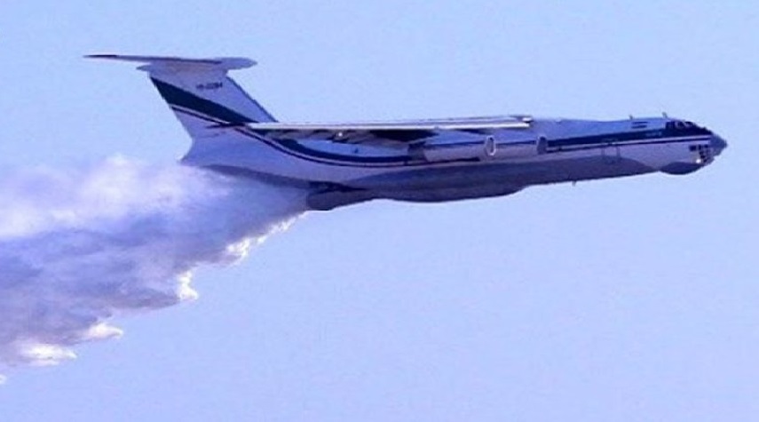 طائرة إيرانية تنضم إلى حوامات الجيش السوري لإخماد حرائق حماة