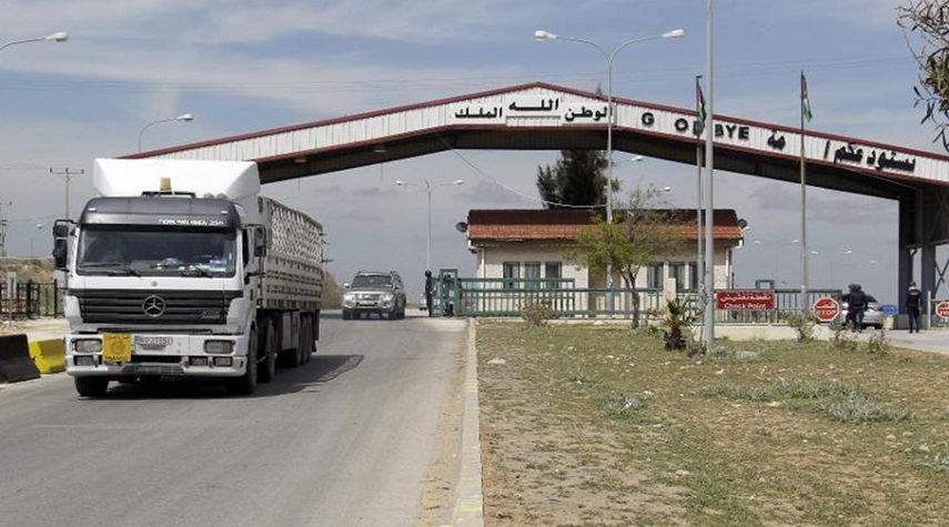 عبور جميع الشاحنات السورية العالقة على الحدود الأردنية