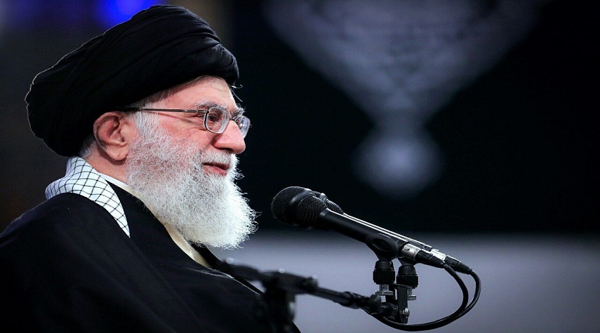 الإمام الخامنئي: صحة الشعب الإيراني يجب أن تكون الأولوية في اتخاذ القرارات