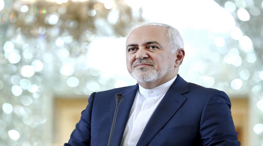 ظريف: إيران ستعلن مقترحها للتسوية في كاراباخ