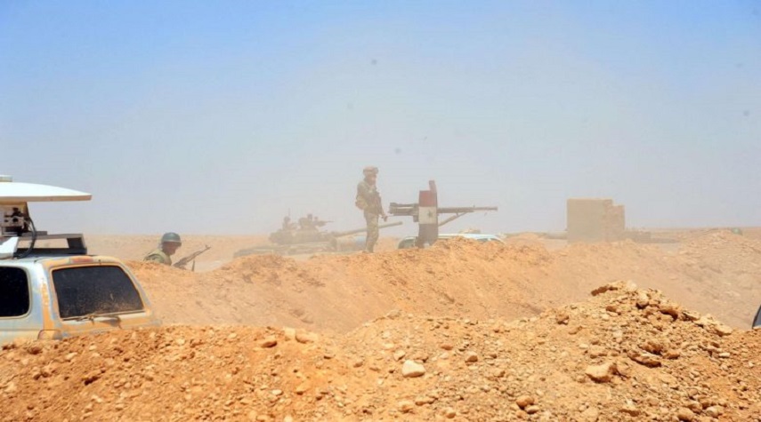 الجيش السوري يؤمن طريق دير الزور – تدمر بشكل كامل
