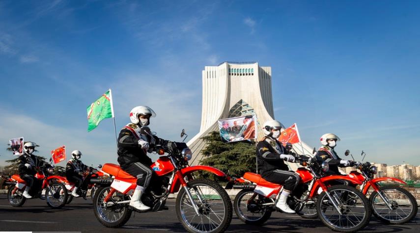 استعراض بالدراجات النارية في ذكرى انتصار الثورة الإسلامية