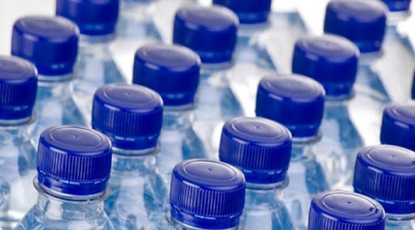 "شركة المياه" ترفع سعر عبوات مياه الشرب المعبأة