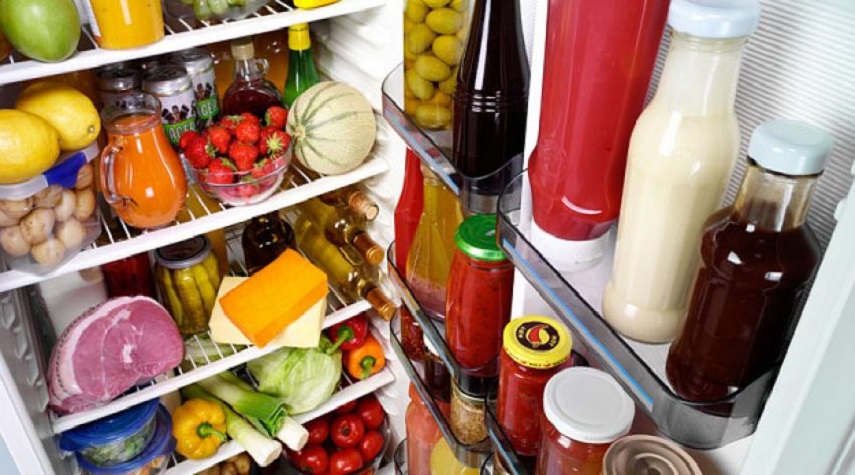 خبيرة تغذية تكشف عن الأطعمة التي تفقد فوائدها عند تخزينها في الثلاجة