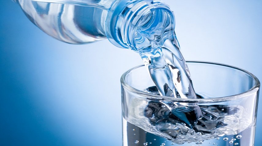 طبيبة روسية تحذر من الخطر القاتل للإفراط في شرب المياه