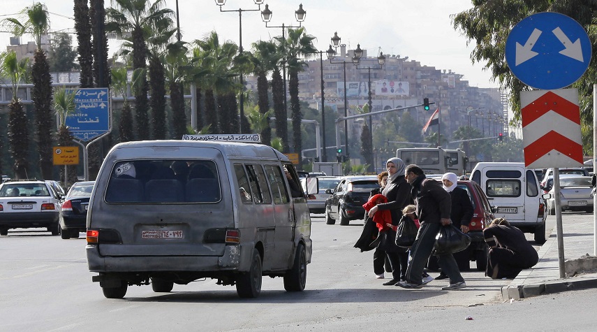 محافظة دمشق ترفع تعرفة ركوب الميكروباصات والباصات