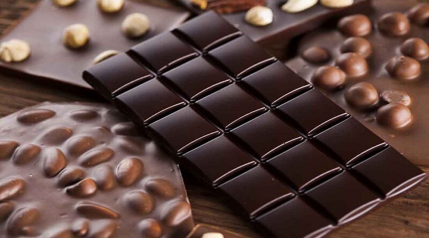 مخاطر كثيرة للإفراط في تناول الشوكولاتة