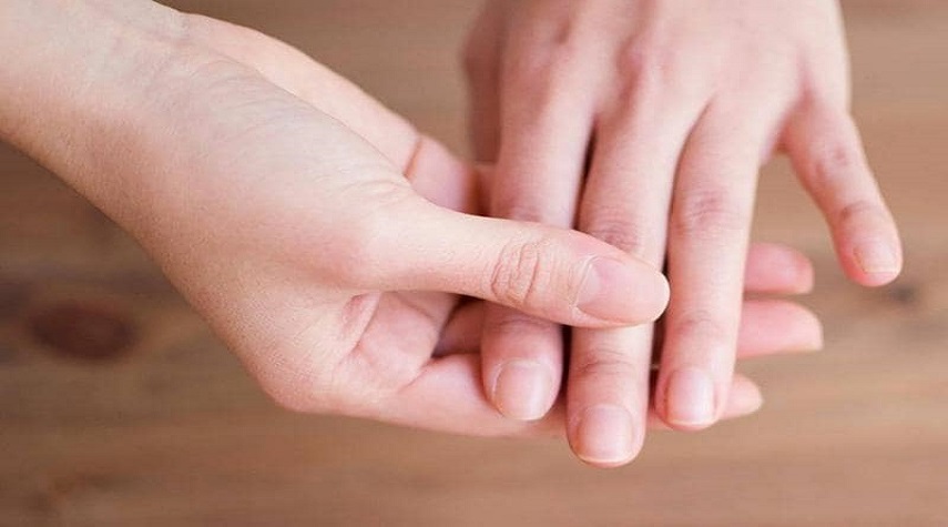 علامات في الأصابع والكفين تشير إلى أمراض القلب