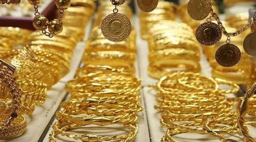 أسعار الذهب في السوق المحلية ترتفع 4 آلاف ليرة