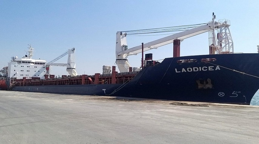 أول تعليق سوري حول باخرة الحبوب الراسية في ميناء طرابلس