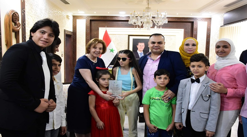 وزارة الثقافة تكرم الأطفال الفائزين في مسابقات مهرجان الدار البيضاء لفنون الطفل العربي
