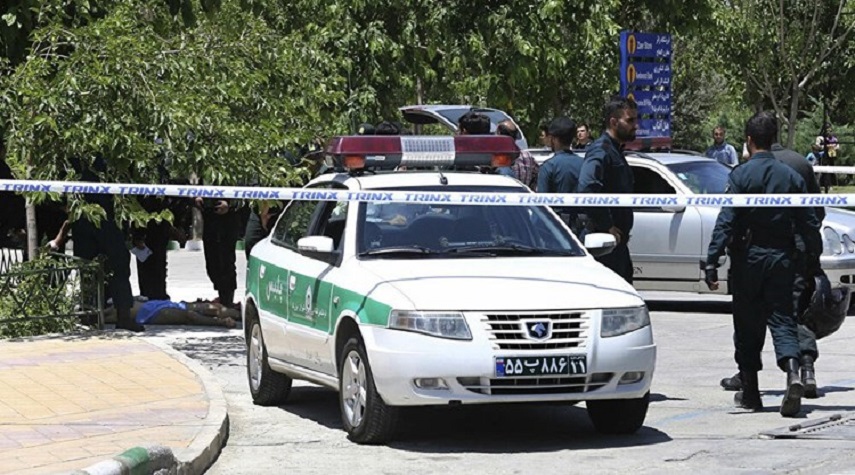 إيران.. القبض على عنصرين انتحاريين في طهران قبل تنفيذ عمل إرهابي