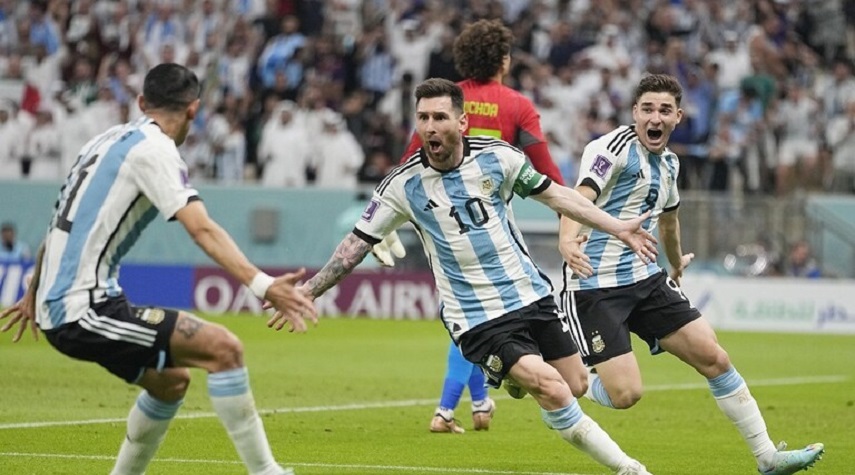 ميسي يقود الأرجنتين للفوز على المكسيك في مونديال 2022