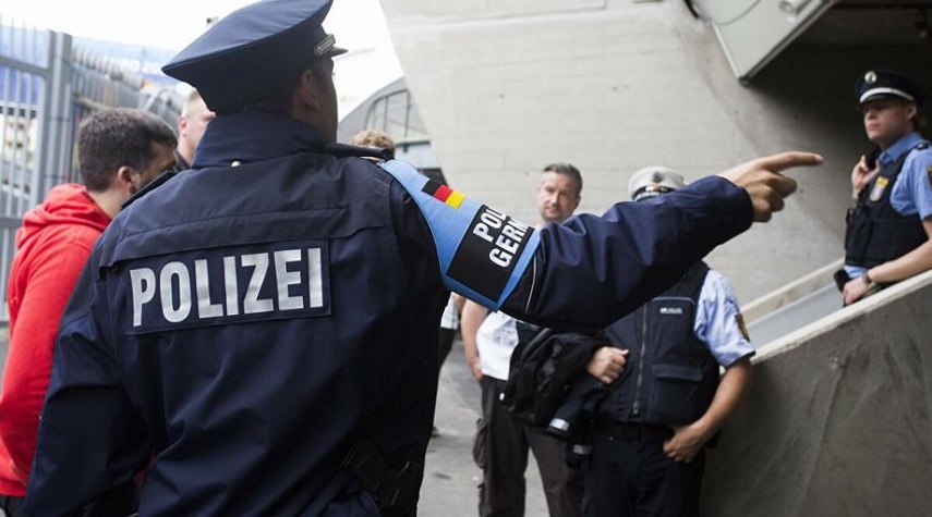 السلطات الألمانية تقبض على 25 شخصاً بتهمة التخطيط لانقلاب 