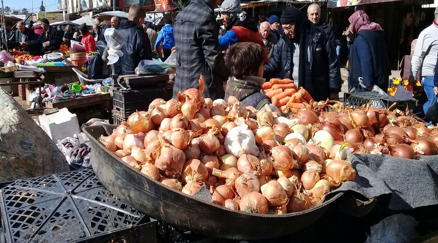 مدير السورية للتجارة يوضح أسباب ارتفاع أسعار البصل