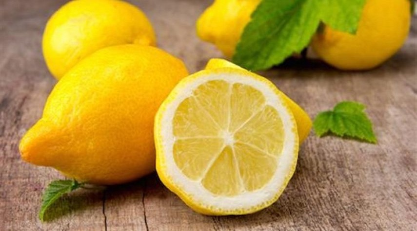 ماذا سيحدث إذا شربت الليمون مع الماء كل صباح لمدة 30 يوما؟