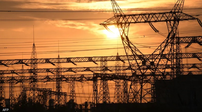 وزير الكهرباء: دراسة لرفع أسعار الكهرباء وتعديل للشرائح التجارية والصناعية