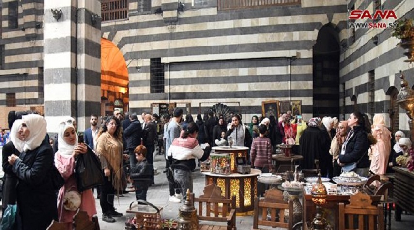 معرض لمنتجات خريجي دورة الحرف التراثية التقليدية اليدوية الأولى في خان أسعد باشا العظم