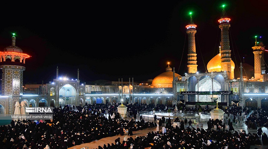 بالصور.. مراسم إحياء الليلة الأولى من ليالي القدر في المدن الإيرانية