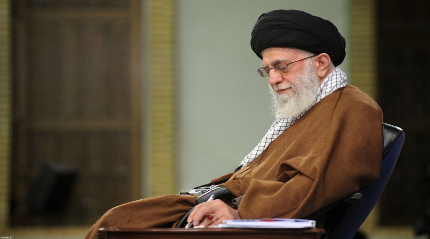 قائد الثورة يعزي بوفاة العالم الإيراني الجليل الدكتور عماد افروغ