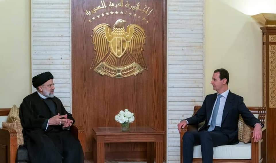 الرئيس السوري بشار الأسد في جلسة مباحثات رسمية مع الرئيس الإيراني ابراهيم رئيسي