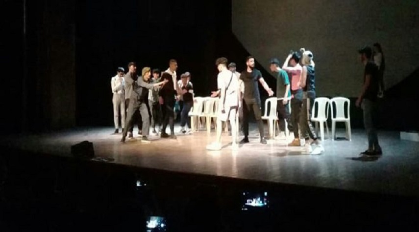 “ديربي”.. مشهدية مسرحية لطلاب مؤسسة البازلت في ثقافي السويداء