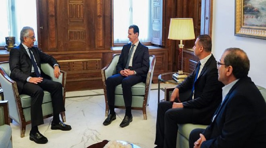 الرئيس الأسد يلتقي رئيس الاتحاد الآسيوي لكرة القدم 