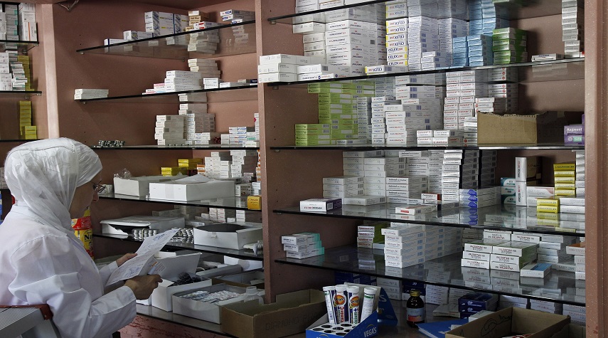 معامل الأدوية تطالب بضرورة تعديل سعر الدواء