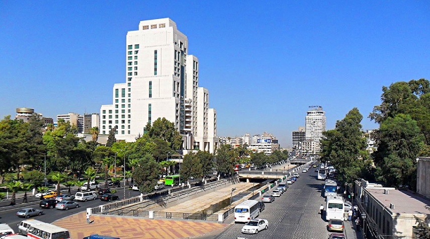 السماح للزوار الإيرانيين بتسديد أجور الفنادق بالليرة السورية