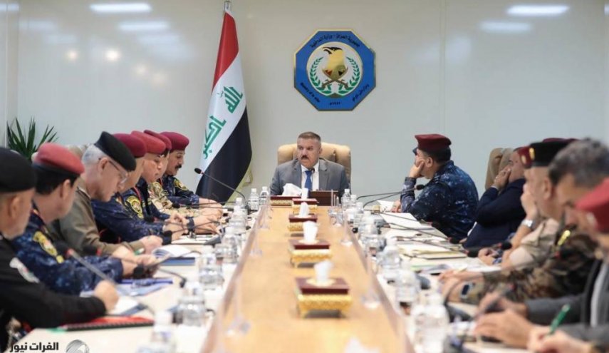 الداخلية العراقية تناقش إعادة انتشار القطعات في بغداد مع تقليل أعدادها