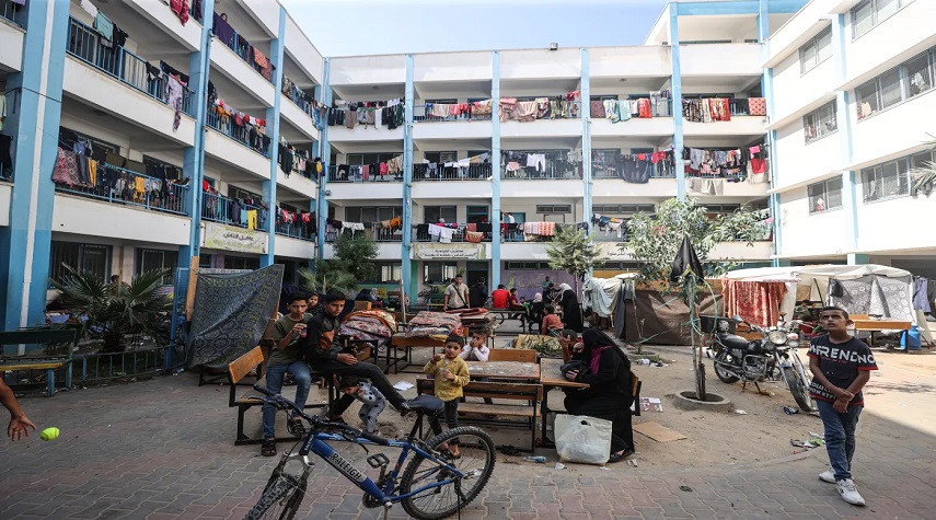مدارس غزة تكتظ بالنازحين