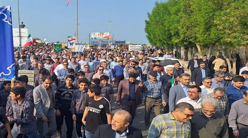 بالصور.. مسيرات حاشدة في المدن الإيرانية بمناسبة اليوم الوطني لمقارعة الاستكبار العالمي