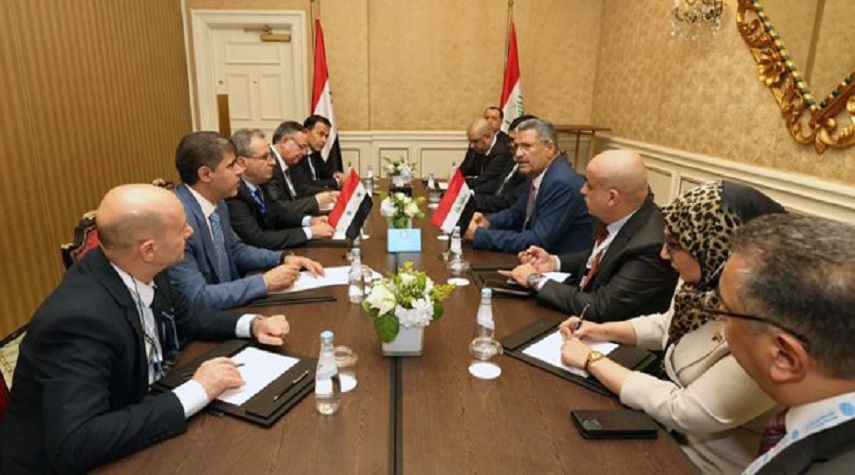 وزير النفط السوري يلتقي بوزير النفط العراقي في الدوحة