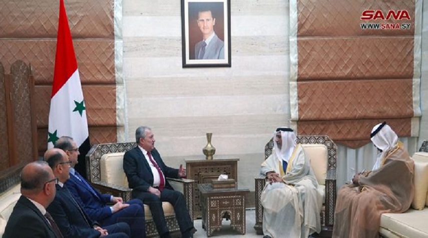 عرنوس وسفير الإمارات في دمشق يؤكدان على تعزيز التعاون الثنائي