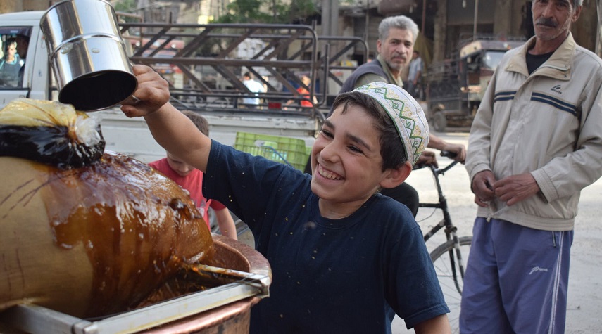 "تجارة دمشق":  وجبة الإفطار أصبحت تكلف 50 ألف ليرة للشخص الواحد