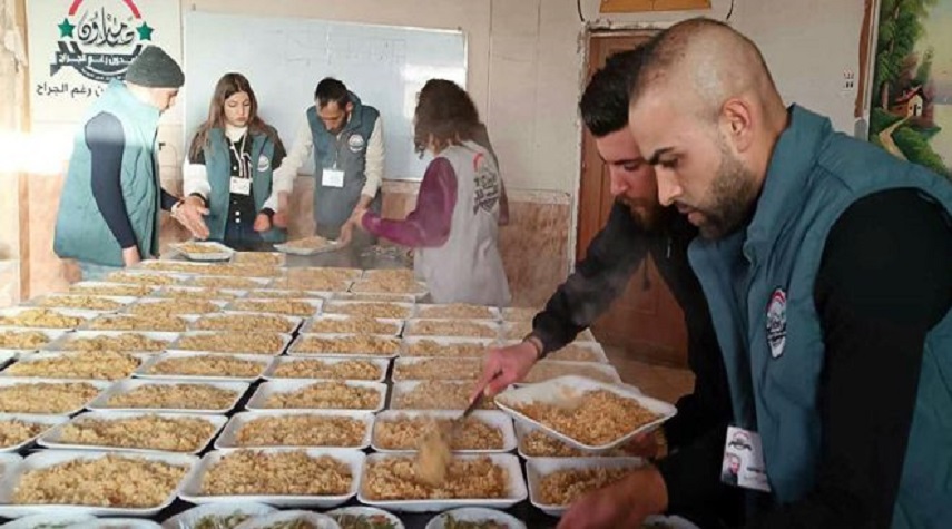 حملة "رمضان .. تشارك بالخير" تنطلق في حمص لتوزيع سلل غذائية ووجبات إفطار
