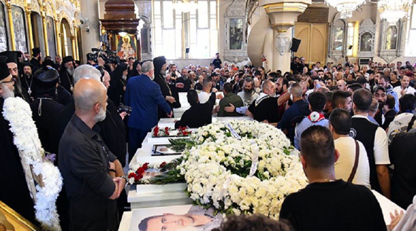 تشييع عدد من شهداء كنيسة مار إلياس في حي الدويلعة بدمشق