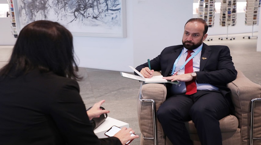 وزير الإعلام يبحث تعزيز التعاون مع لجنة حماية الصحفيين خلال منتدى بون الدولي