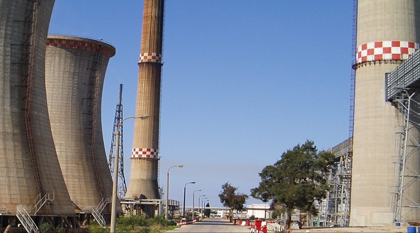 وصول أول شحنة من المنحة النفطية السعودية لسورية