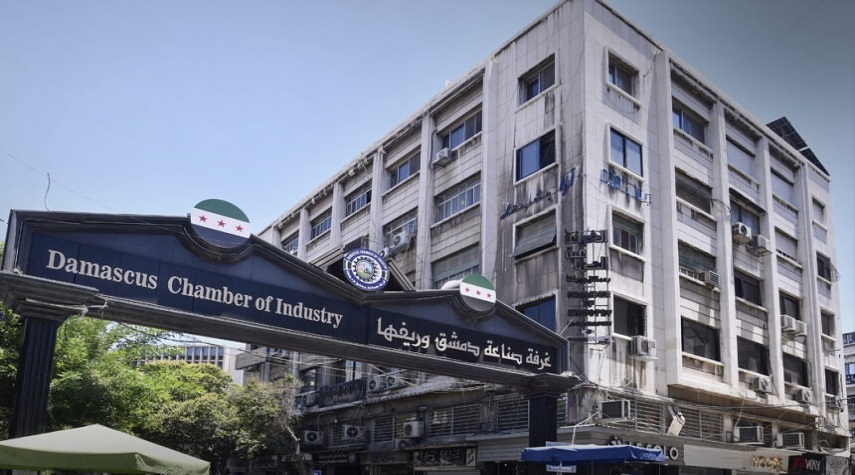 صناعة دمشق تلزم المنتجين والمستوردين بإصدار فواتير نظامية لعمليات البيع